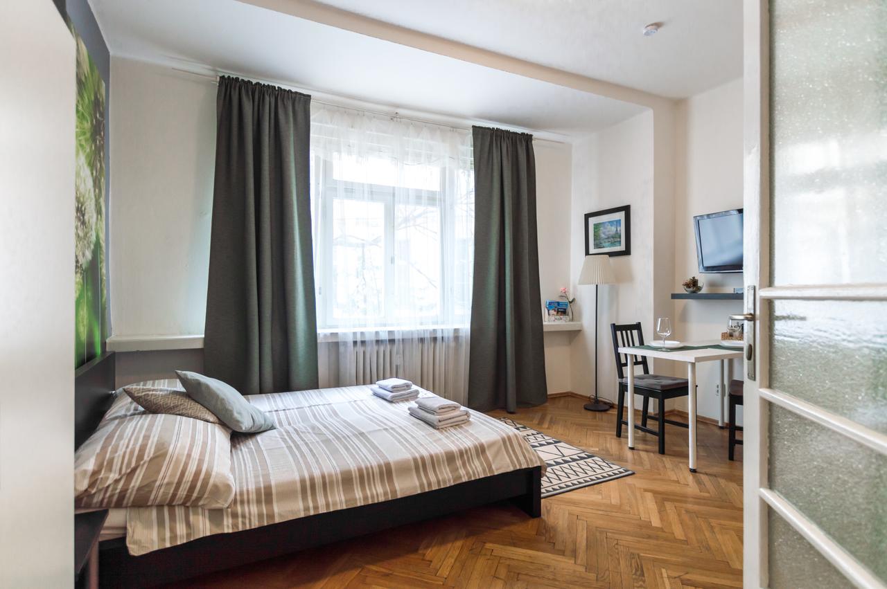 Prague Apartments Екстер'єр фото