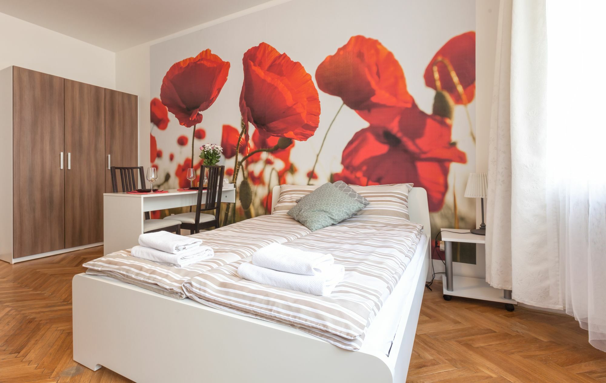Prague Apartments Екстер'єр фото